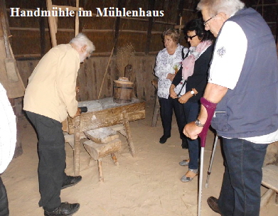 01_Handmühle im Mühlenhaus 01_Handmühle im Mühlenhaus
