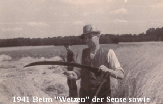 Wetzen_der_Sense Wetzen_der_Sense